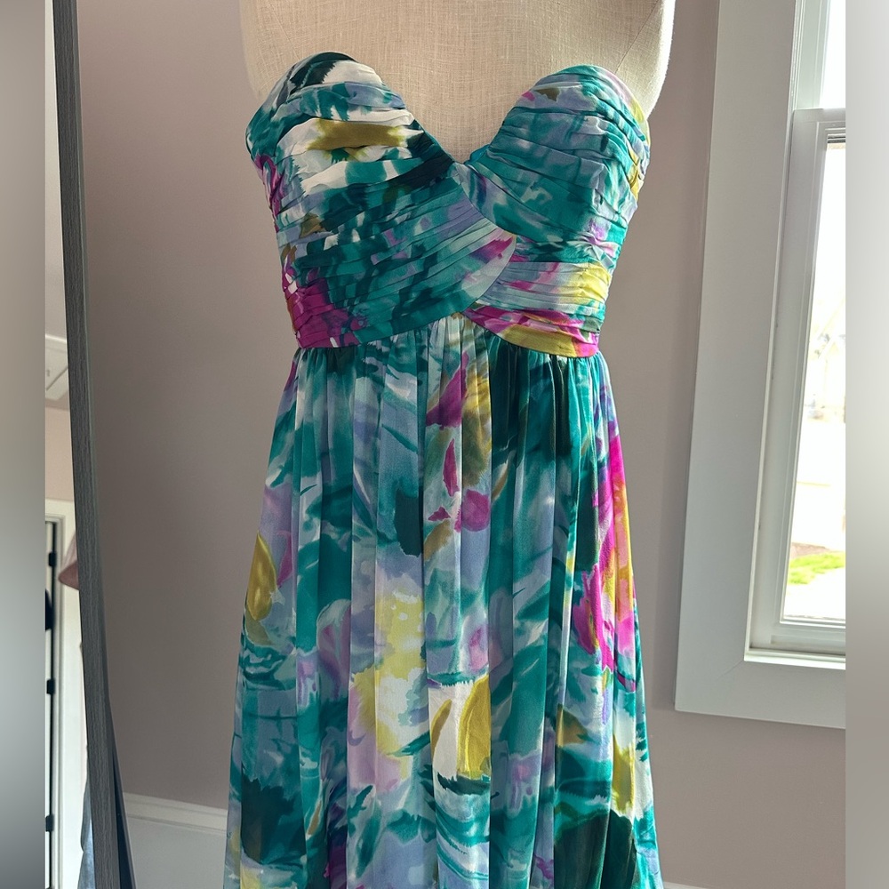 Donna Morgan [SZ 8 ] Morgan Strapless Silk Chiffon‎ Dress